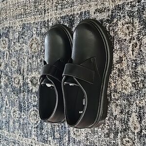 Dr. Martens Brand New Kamron School Oxford